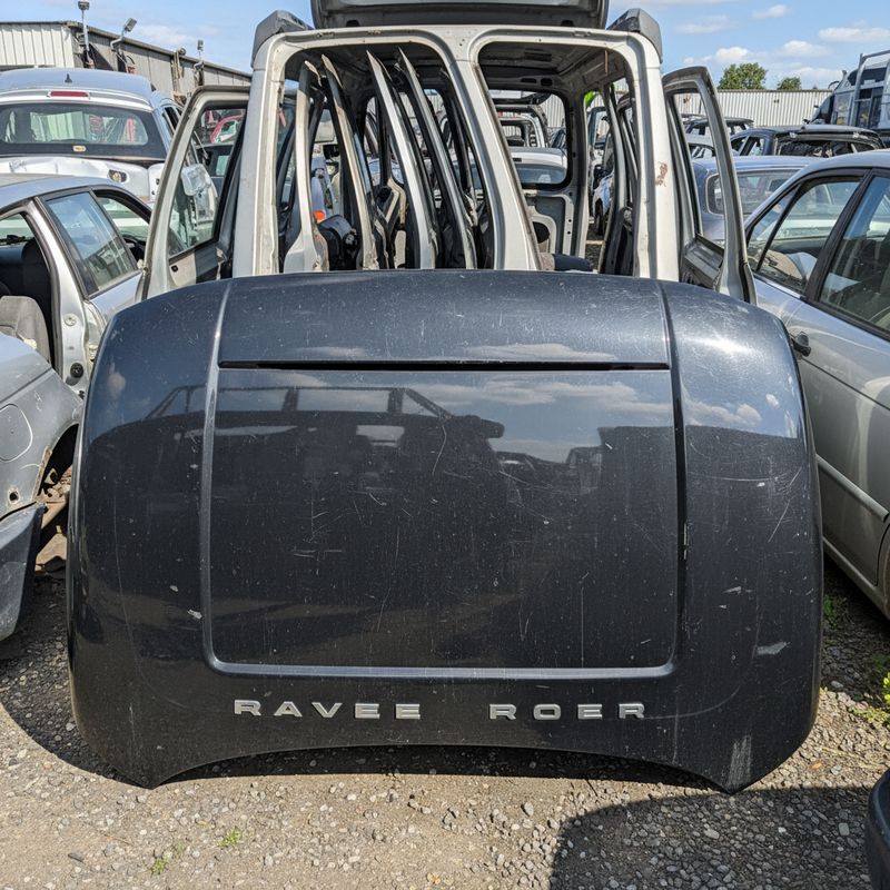 Range Rover L322 Bonnet